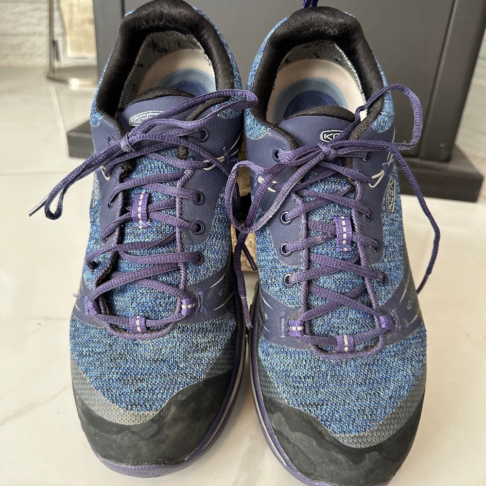 Keen Women's 8.5 Terradora waterproof hiking shoe